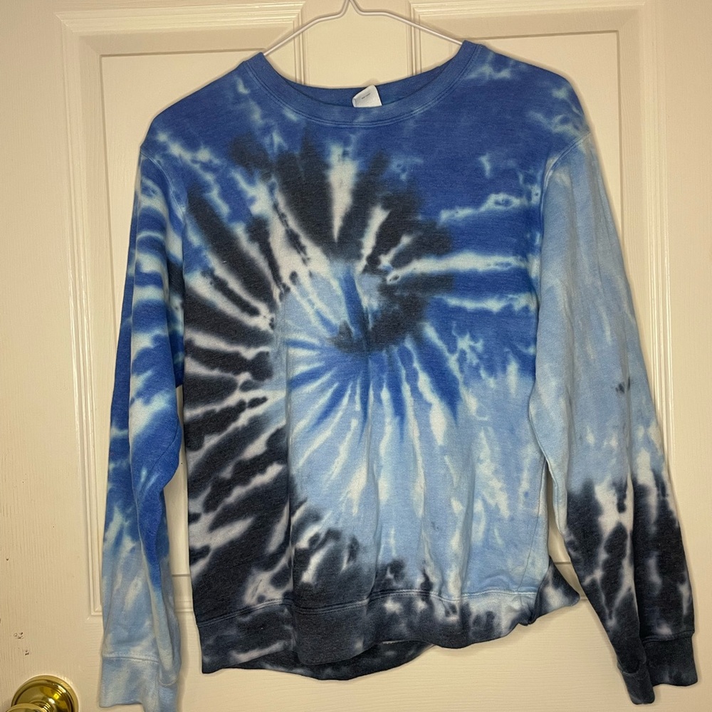 Girls blue tie dye crew neck
